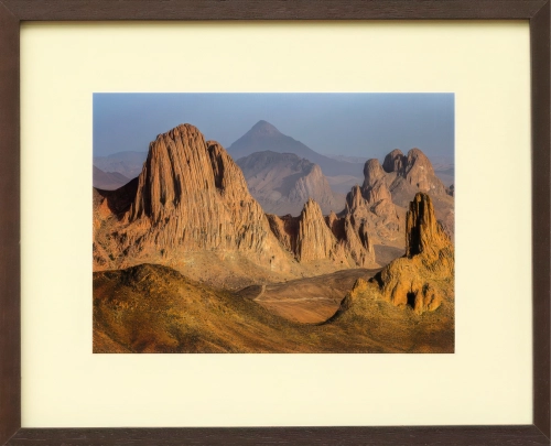 Obraz w ramie 72x52 Góry Skaliste – pejzaż górski.