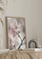 Plakat Akwarelowy rozkwit II na komodzie